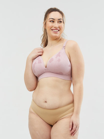 Cake Maternity Freckles
